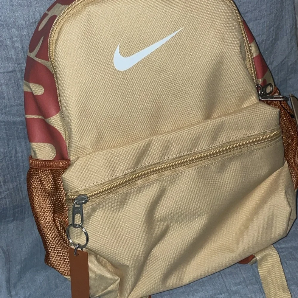 24HR DROP ⬇️ Nike Just do it Brasilia backpack - Picture 7 of 9